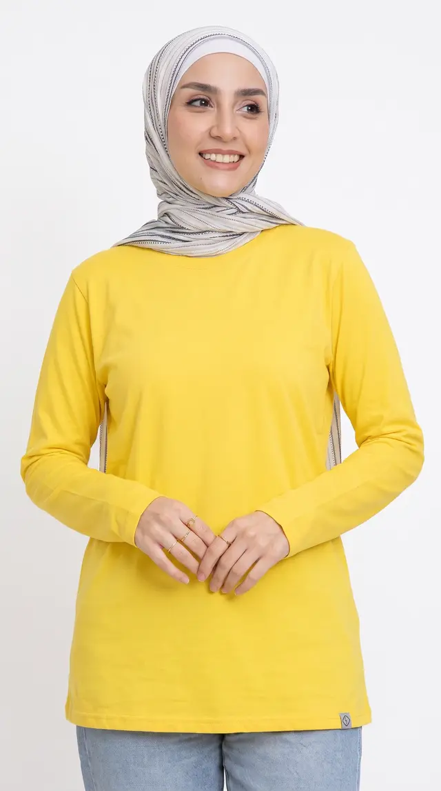تيشيرت نسائي سادة بأكمام طويلة