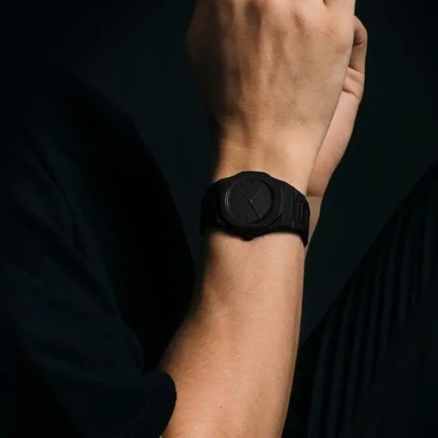 ساعة يد رجالية All Black